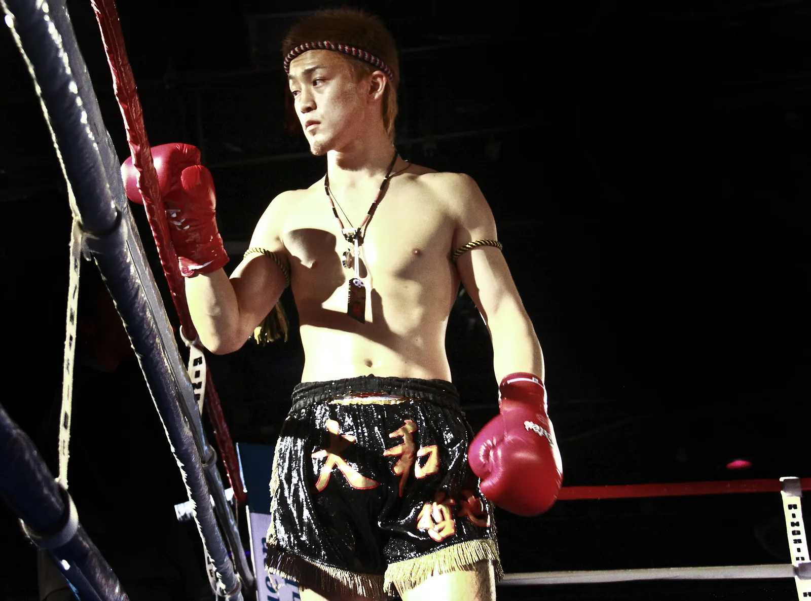Tetsuya Yamato vs Saenchai in LA.